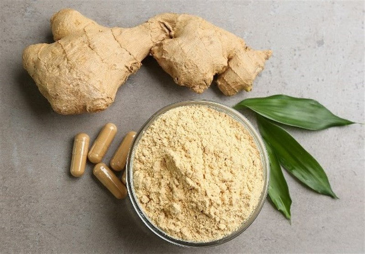 «پودر زنجبیل عطاری اقیانوس – ادویهای تند، خوشبو و ضد التهاب طبیعی 🌿»